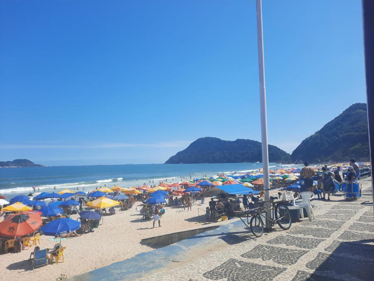 Apto Na Praia Do Tombo A 100M Guarujá Eksteriør bilde